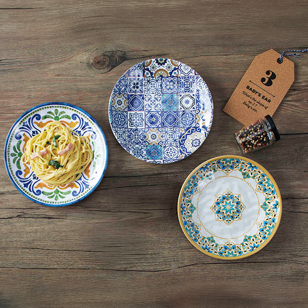 ラステリア／陶器みたいなパスタプレート