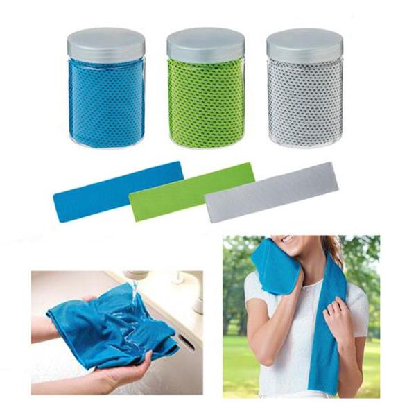 コンパクトボトルインクールタオル1枚