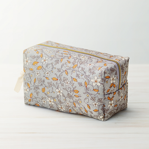 フィオリート・キルティングボックスポーチ